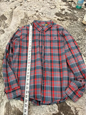 Men’s Cabela’s button down size L